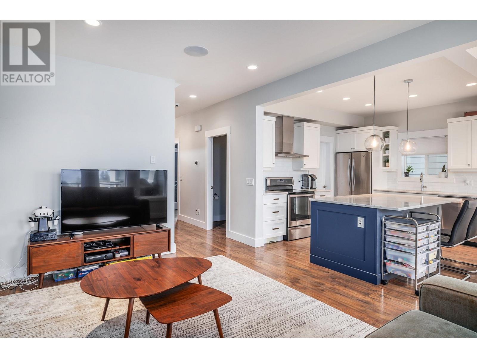 Property at 1164 Frost Road image 4