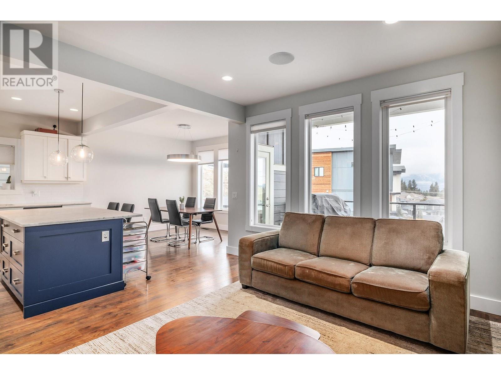 Property at 1164 Frost Road image 3