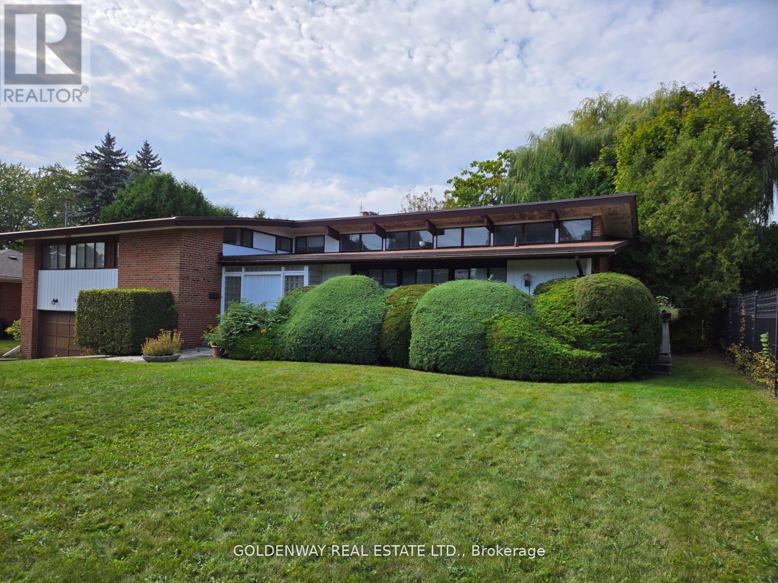 28 Harrison Road, Toronto, Ontario  M2L 1V4 - Photo 11 - C11964446