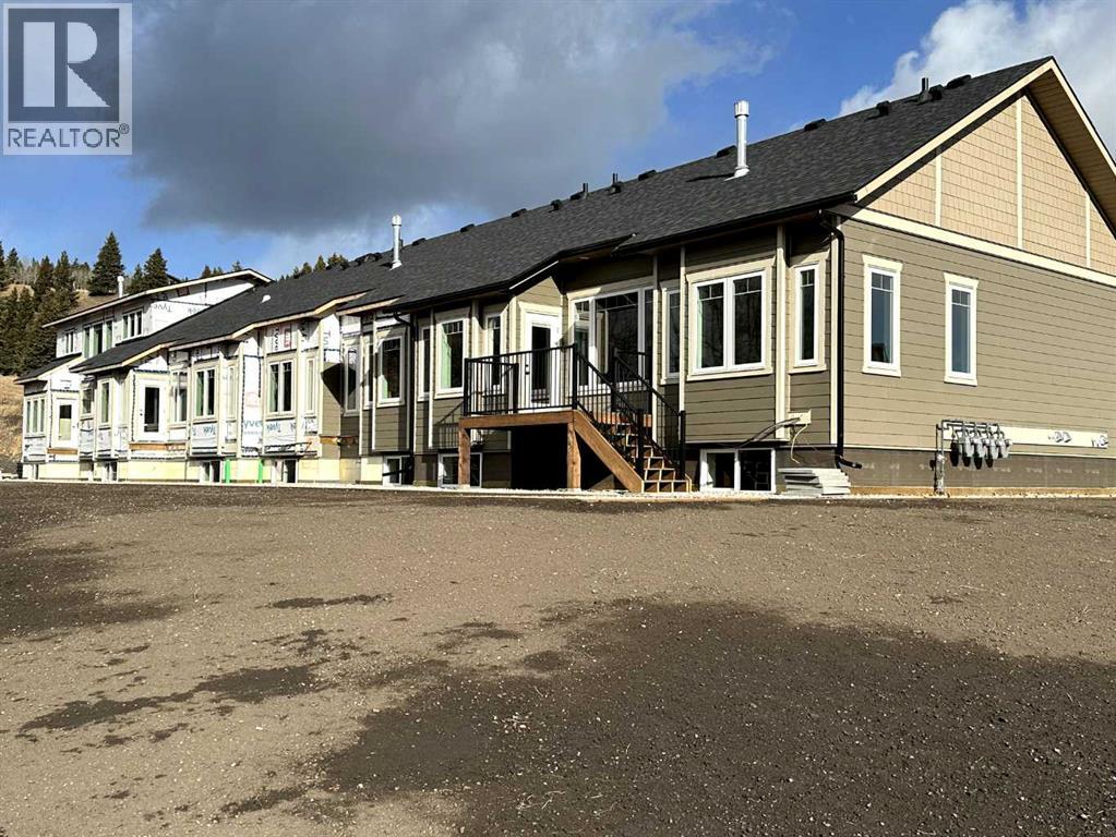 47 Ironstone Drive, Coleman, Alberta T0K 0M0 - Photo 2 - A2193517