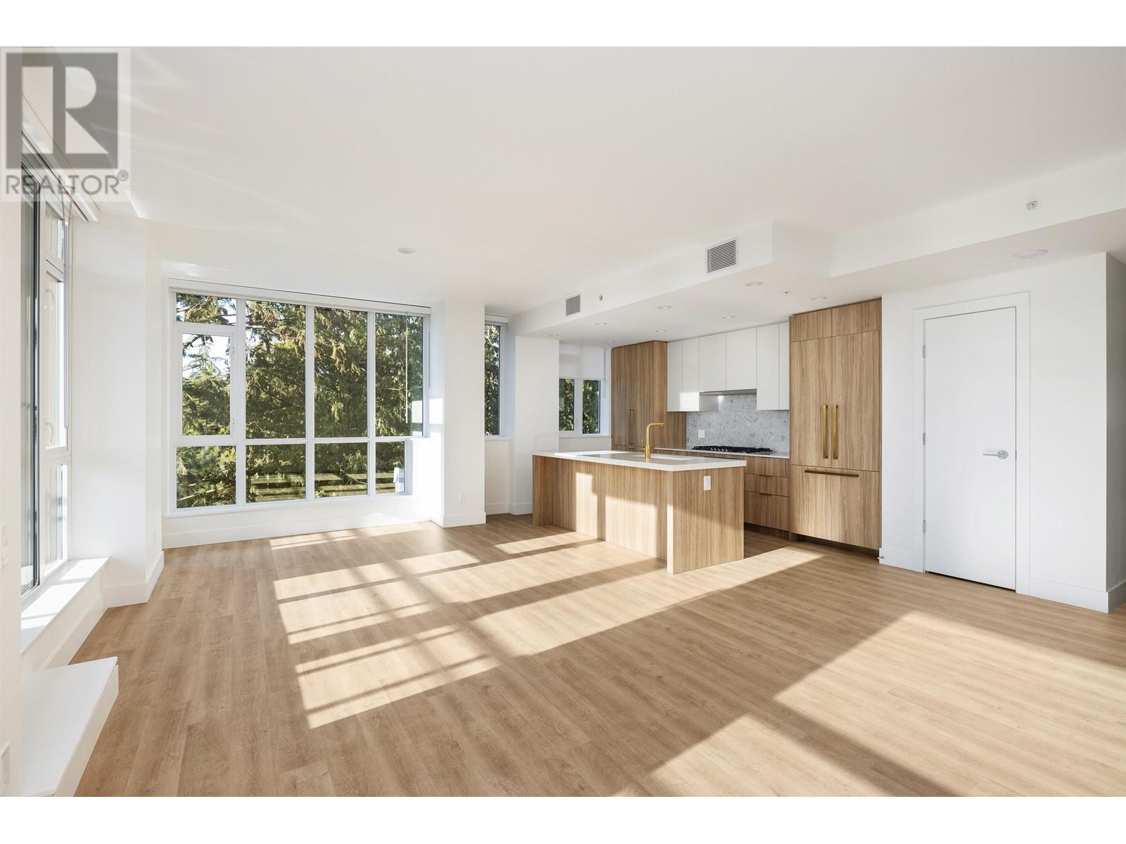 1004 2325 EMERY COURT, north vancouver, British Columbia