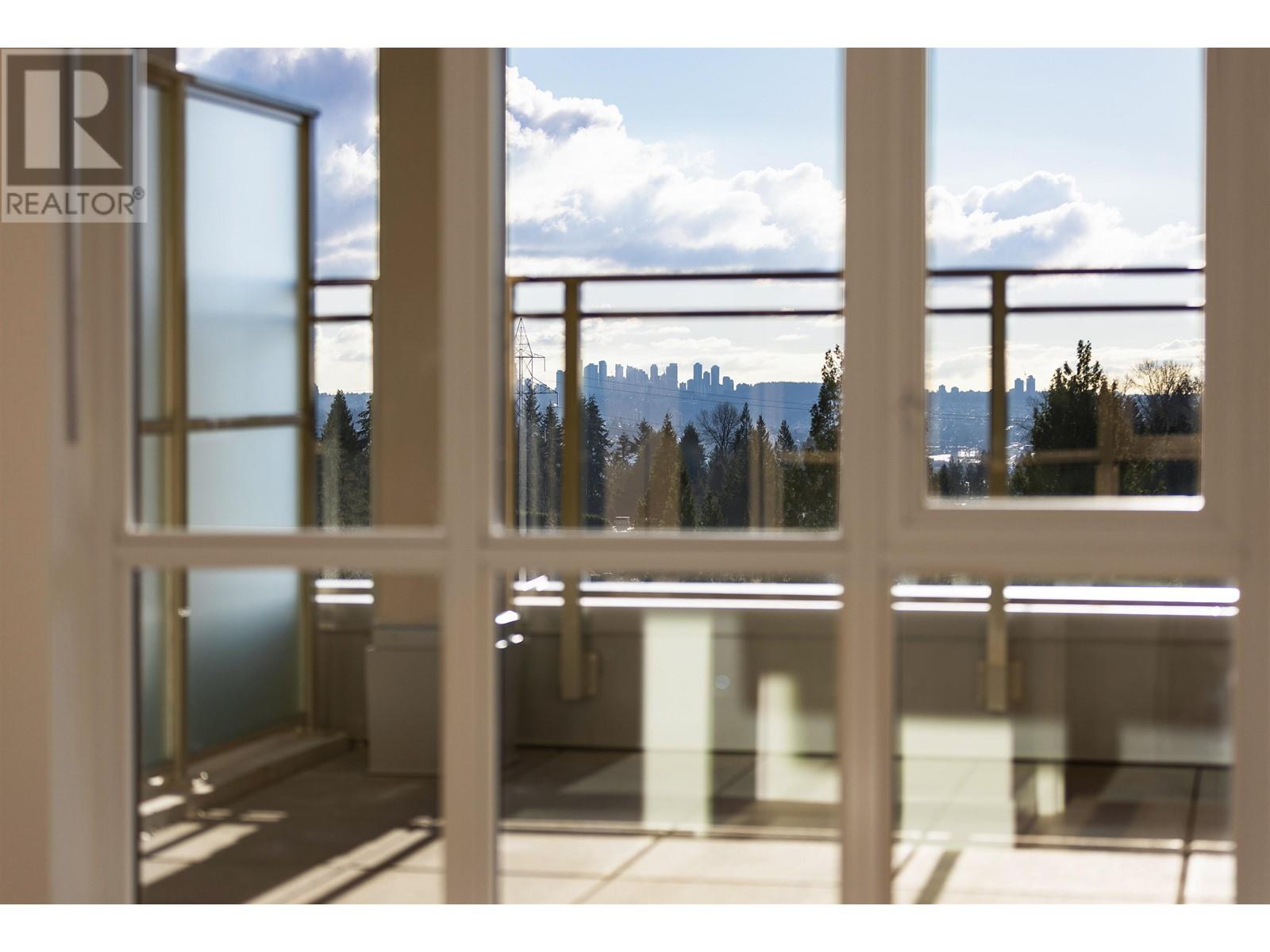 1004 2325 Emery Court, North Vancouver, British Columbia  V7R 3A6 - Photo 11 - R2958564