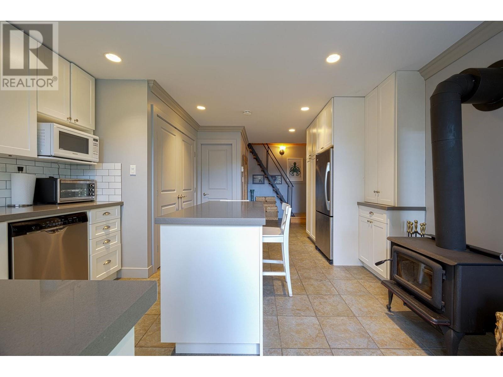 5125 Indian River Drive, North Vancouver, British Columbia  V7G 2T6 - Photo 36 - R2942990