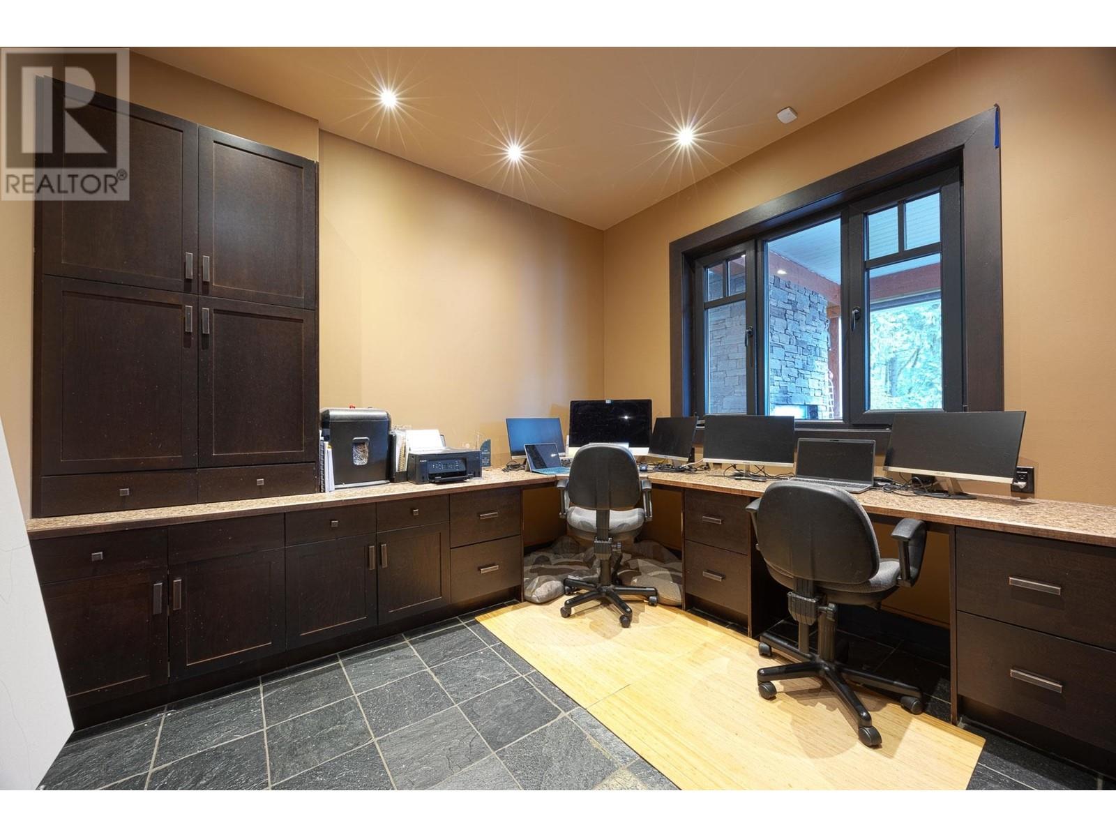 5125 Indian River Drive, North Vancouver, British Columbia  V7G 2T6 - Photo 30 - R2942990