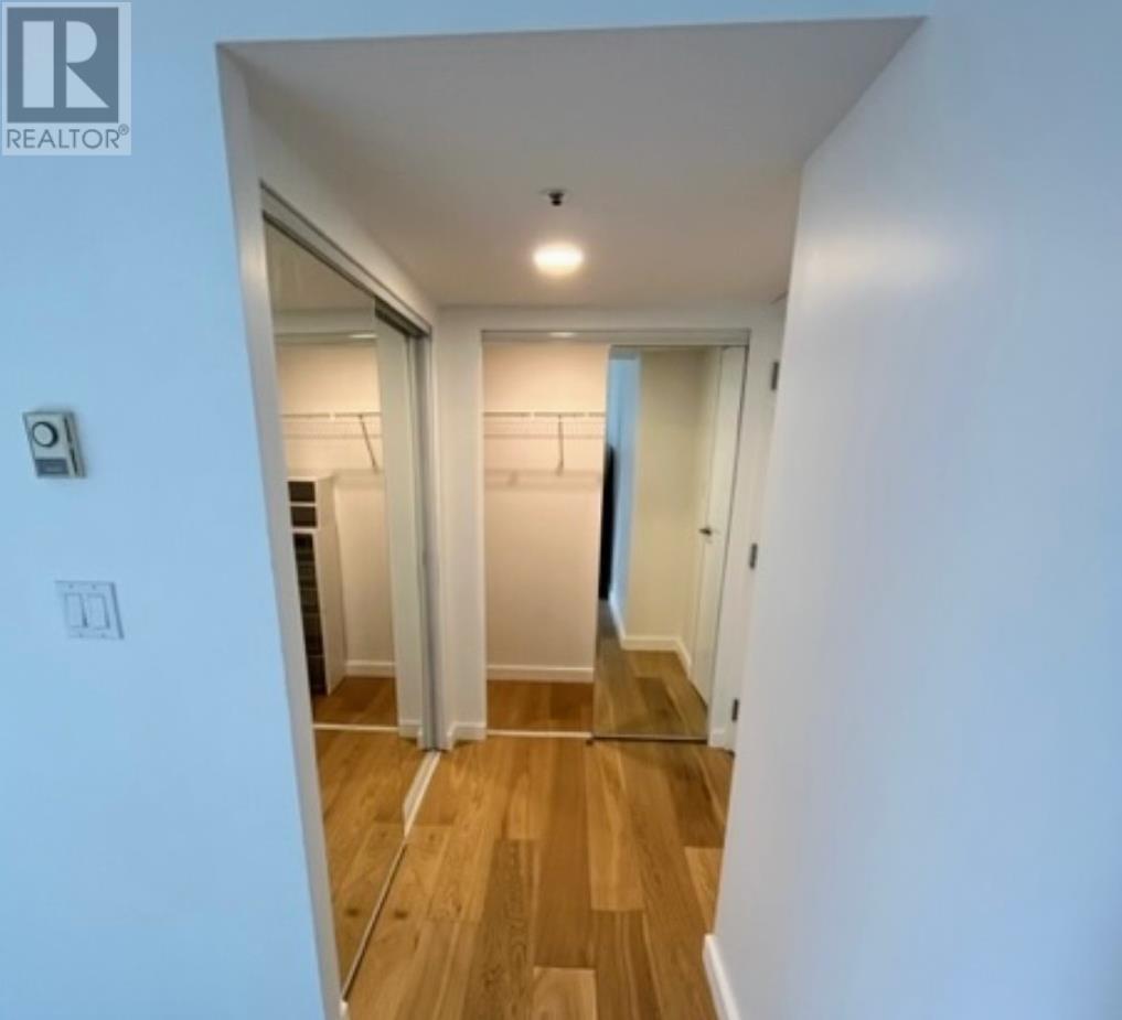 Listing Picture 5 of 14 : 505 990 BEACH AVENUE, Vancouver / 溫哥華 - 魯藝地產 Yvonne Lu Group - MLS Medallion Club Member