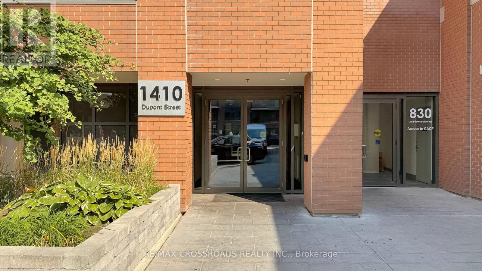 2501 - 1410 Dupont Street, Toronto, Ontario  M6H 0B6 - Photo 2 - W11964507