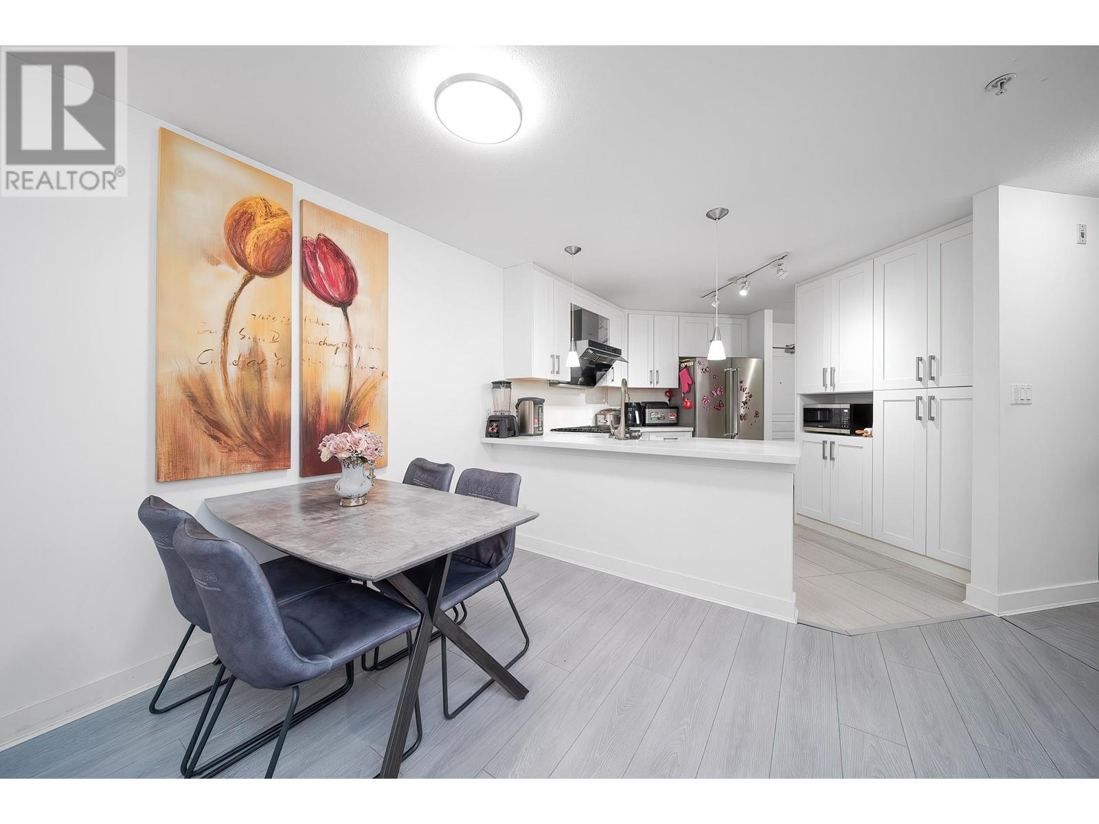 Listing Picture 10 of 36 : 214 9333 ALBERTA ROAD, Richmond / 烈治文 - 魯藝地產 Yvonne Lu Group - MLS Medallion Club Member
