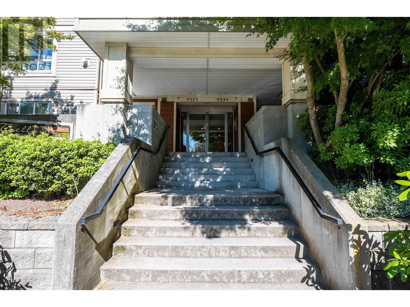 Listing Picture 3 of 36 : 214 9333 ALBERTA ROAD, Richmond / 烈治文 - 魯藝地產 Yvonne Lu Group - MLS Medallion Club Member