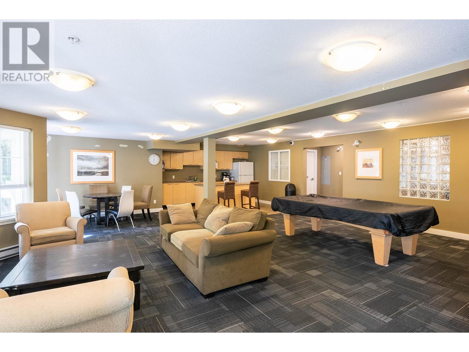 Listing Picture 32 of 36 : 214 9333 ALBERTA ROAD, Richmond / 烈治文 - 魯藝地產 Yvonne Lu Group - MLS Medallion Club Member