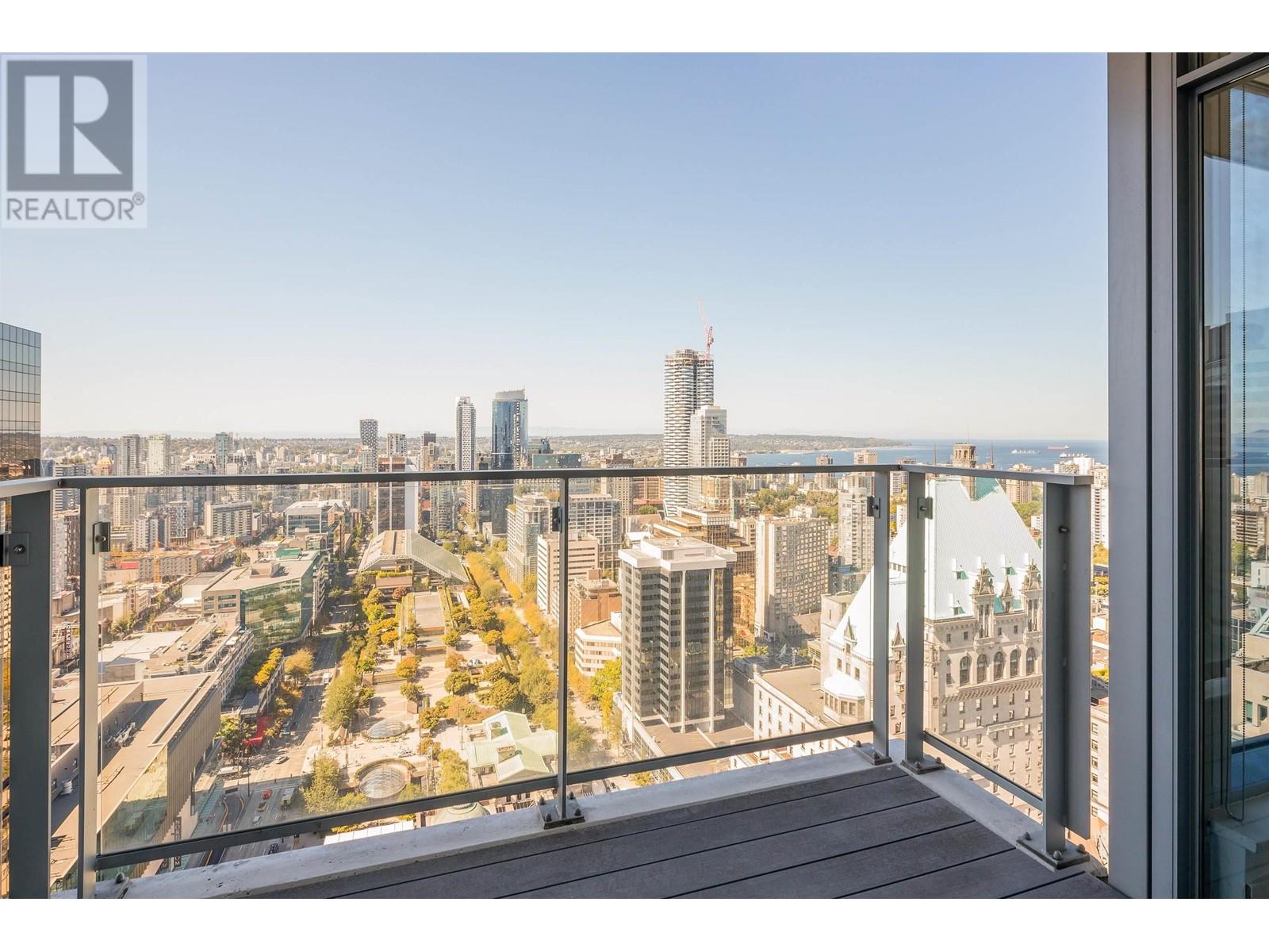 Listing Picture 12 of 14 : 3701 667 HOWE STREET, Vancouver / 溫哥華 - 魯藝地產 Yvonne Lu Group - MLS Medallion Club Member