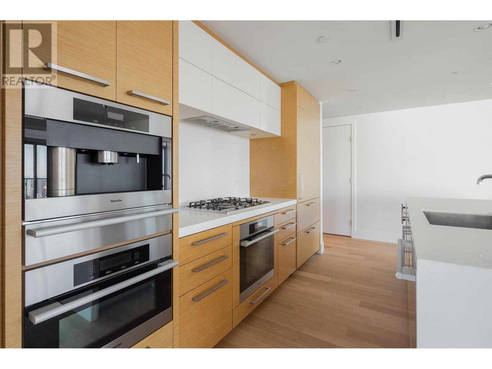 Listing Picture 6 of 14 : 3701 667 HOWE STREET, Vancouver / 溫哥華 - 魯藝地產 Yvonne Lu Group - MLS Medallion Club Member