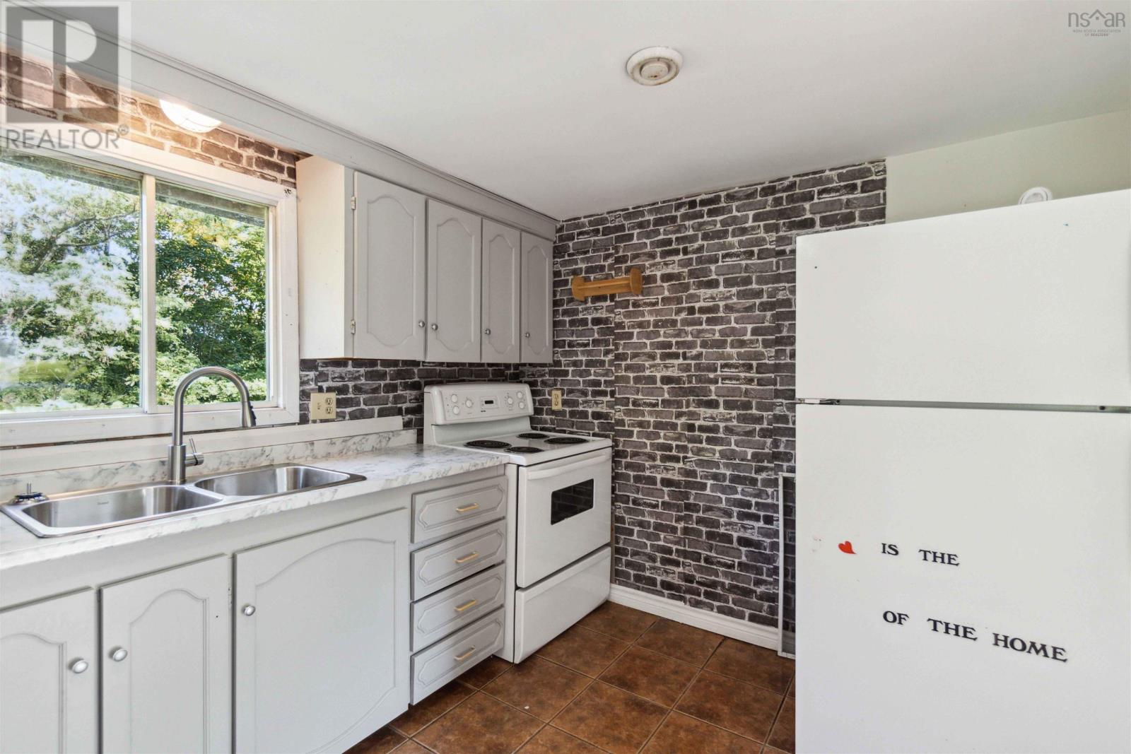 509 Wentworth Road, Wentworth Creek, Nova Scotia  B0N 2T0 - Photo 12 - 202502569