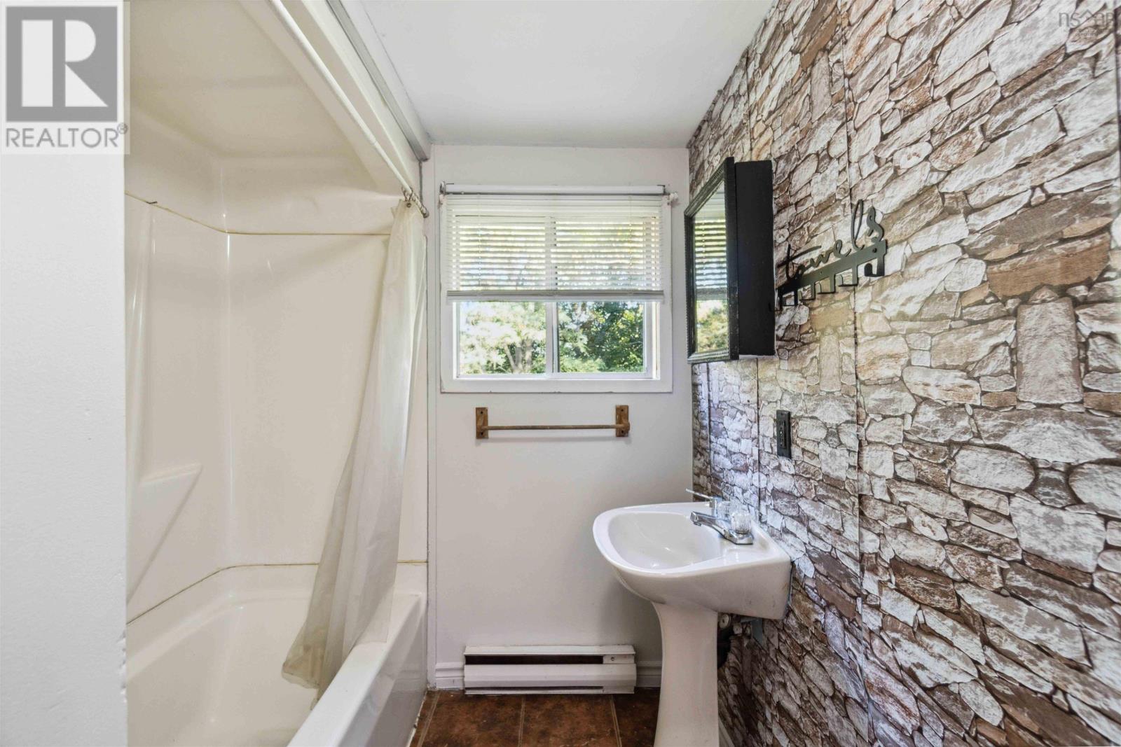 509 Wentworth Road, Wentworth Creek, Nova Scotia  B0N 2T0 - Photo 21 - 202502569