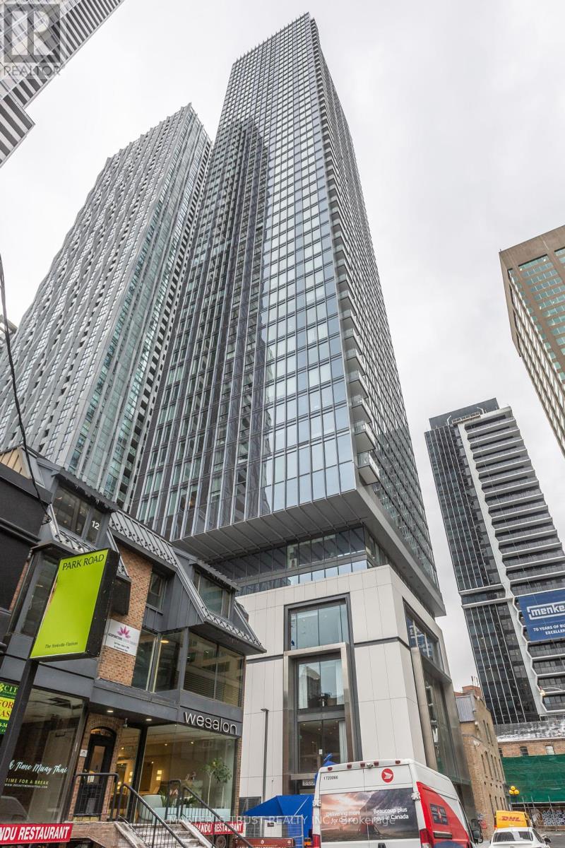 Property at 2006 - 8 CUMBERLAND STREET image 1