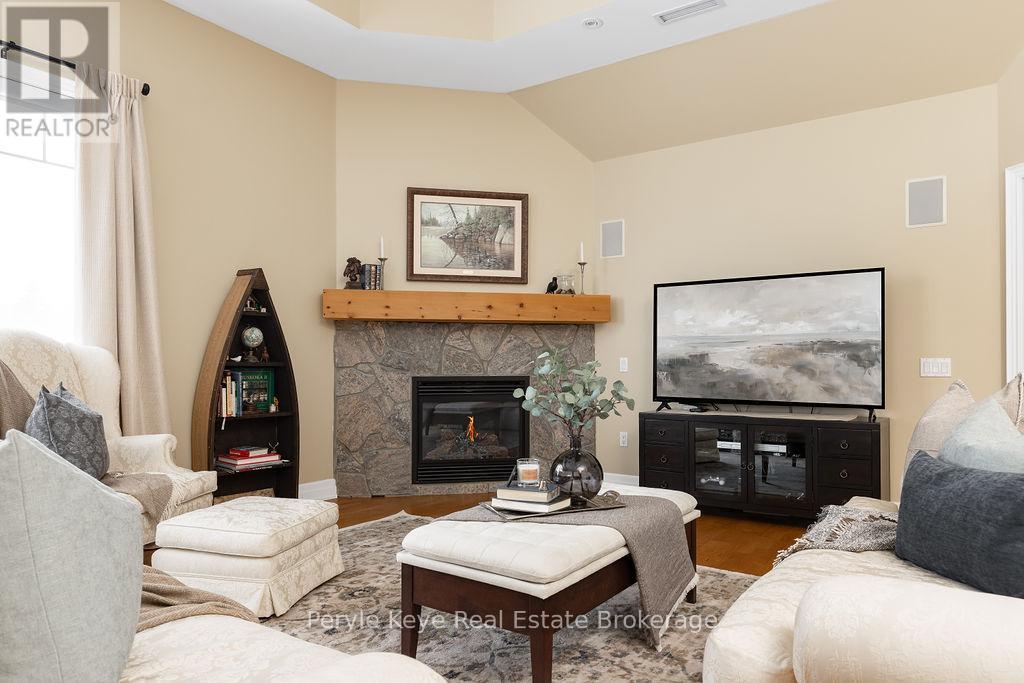 601 - 130 Steamship Bay Road, Gravenhurst, Ontario  P1P 1Z9 - Photo 22 - X11964633