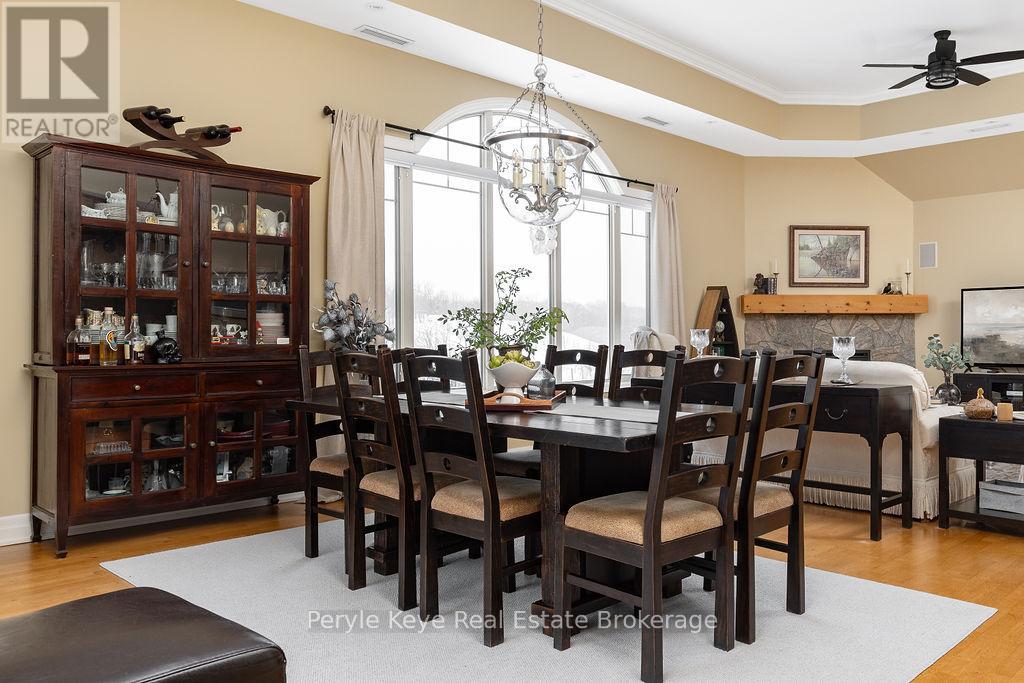 601 - 130 Steamship Bay Road, Gravenhurst, Ontario  P1P 1Z9 - Photo 4 - X11964633
