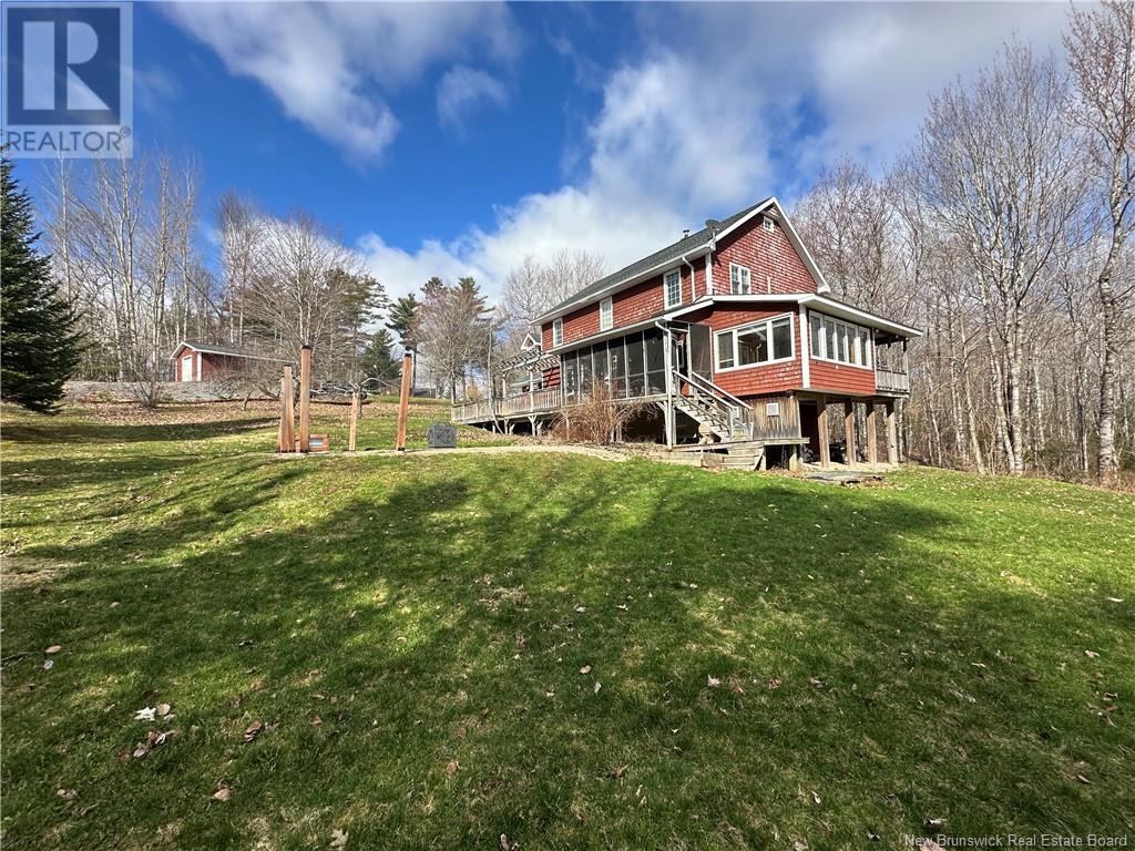 14 Fairway Drive, Picadilly, New Brunswick  E4E 5H1 - Photo 4 - NB112211