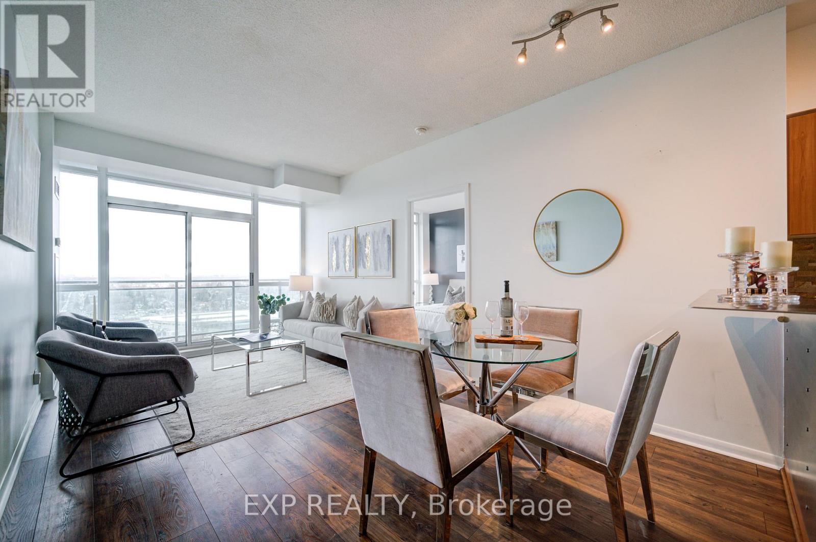 2104 - 185 Legion Road N, Toronto, Ontario  M8Y 0A1 - Photo 5 - W11885924