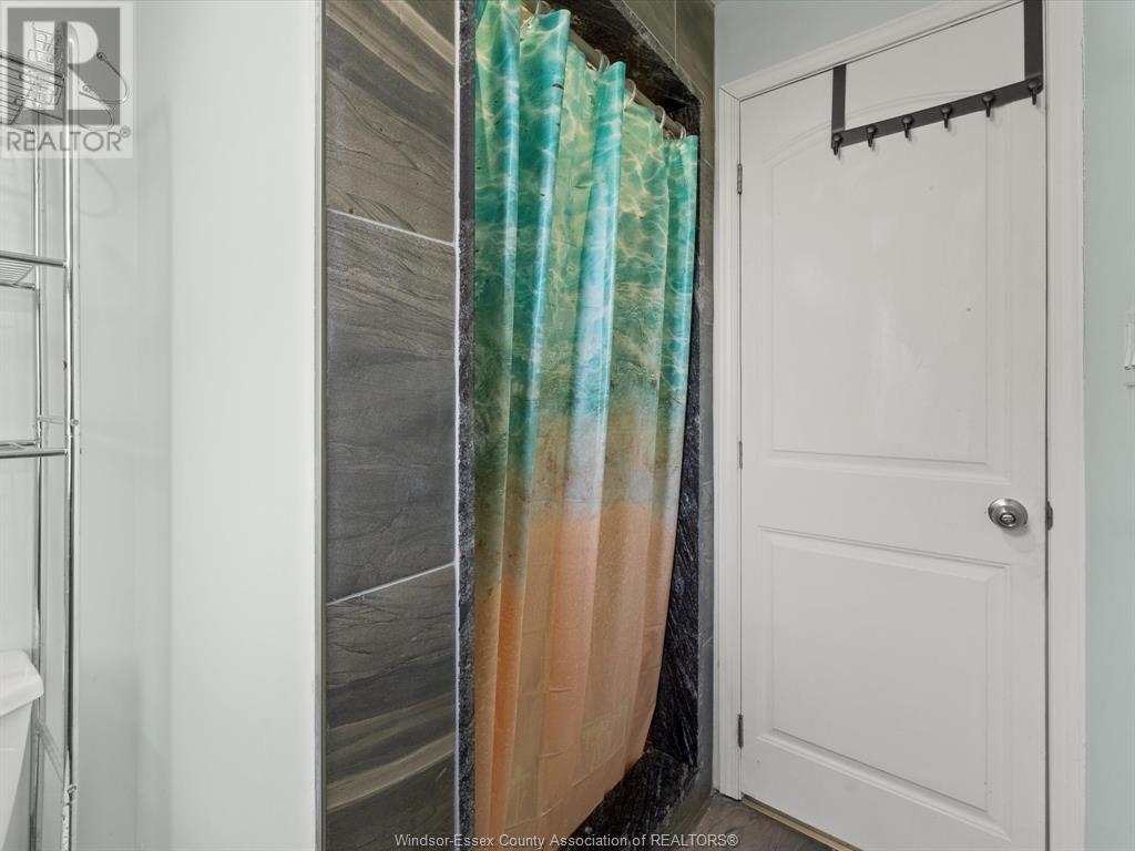 Property at 3456 RIBERDY image 4