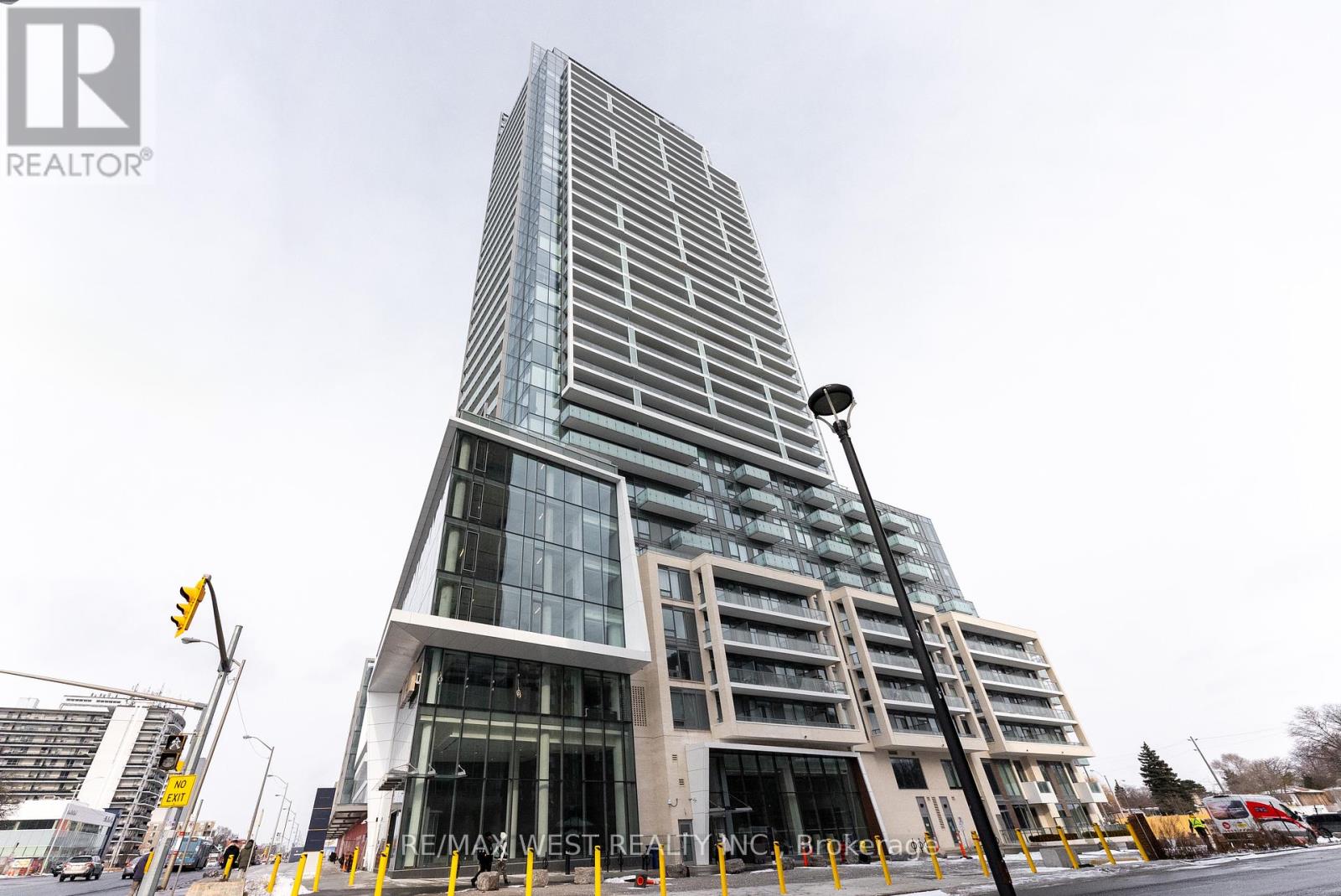 Property at 314 - 8 OLYMPIC GARDEN DRIVE image 2