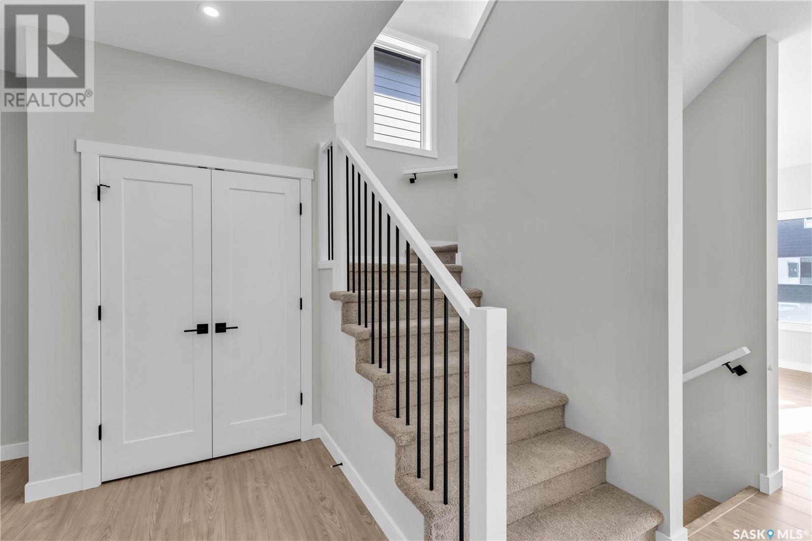 Property at 143 Leskiw LANE image 4