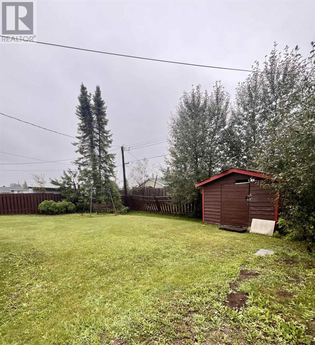 113 Court St, Longlac, Ontario  P0T 2A0 - Photo 5 - TB242594