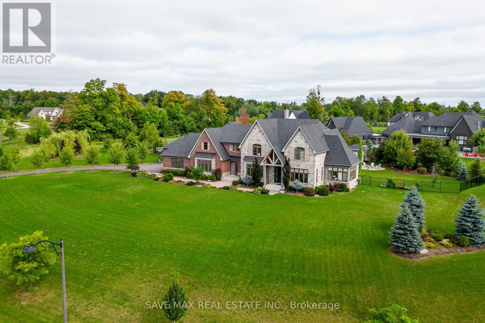 85 Autumn Circle, Halton Hills (Rural Halton Hills), Ontario  L0P 1H0 - Photo 4 - W11960081