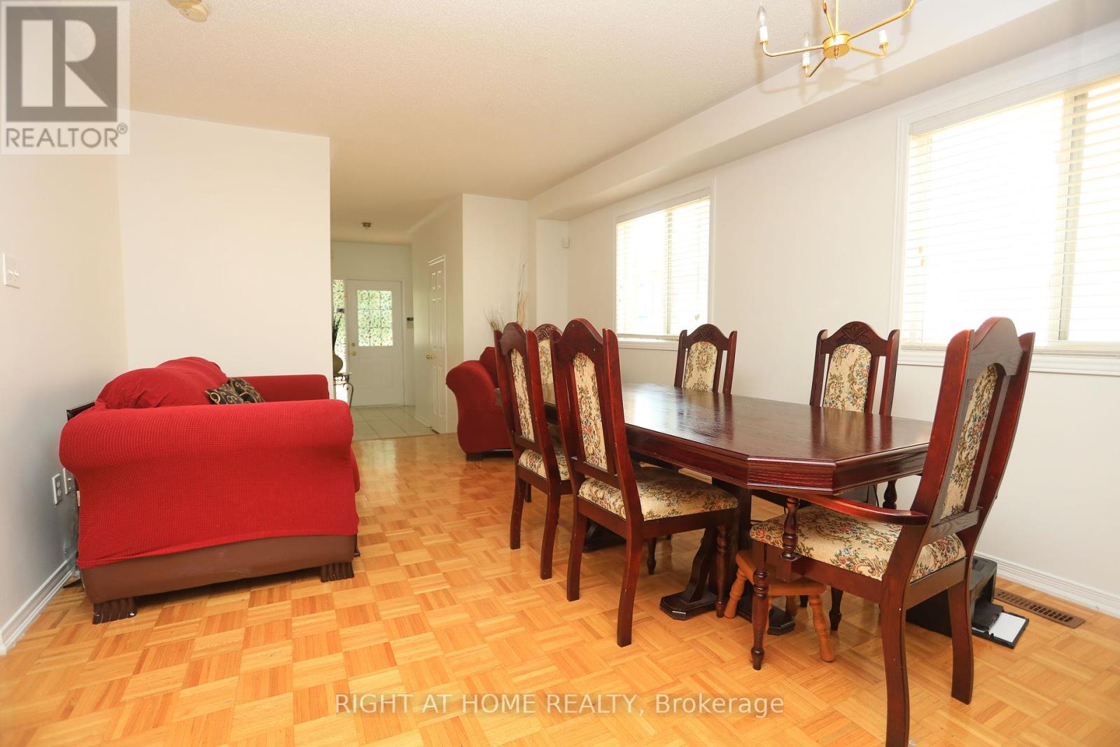 Property at 165 ZIA DODDA CRESCENT image 2