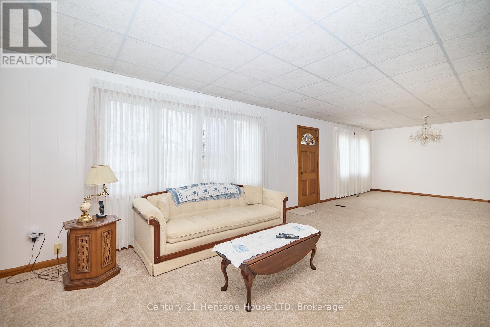 Property at 205 MURRAY STREET image 4