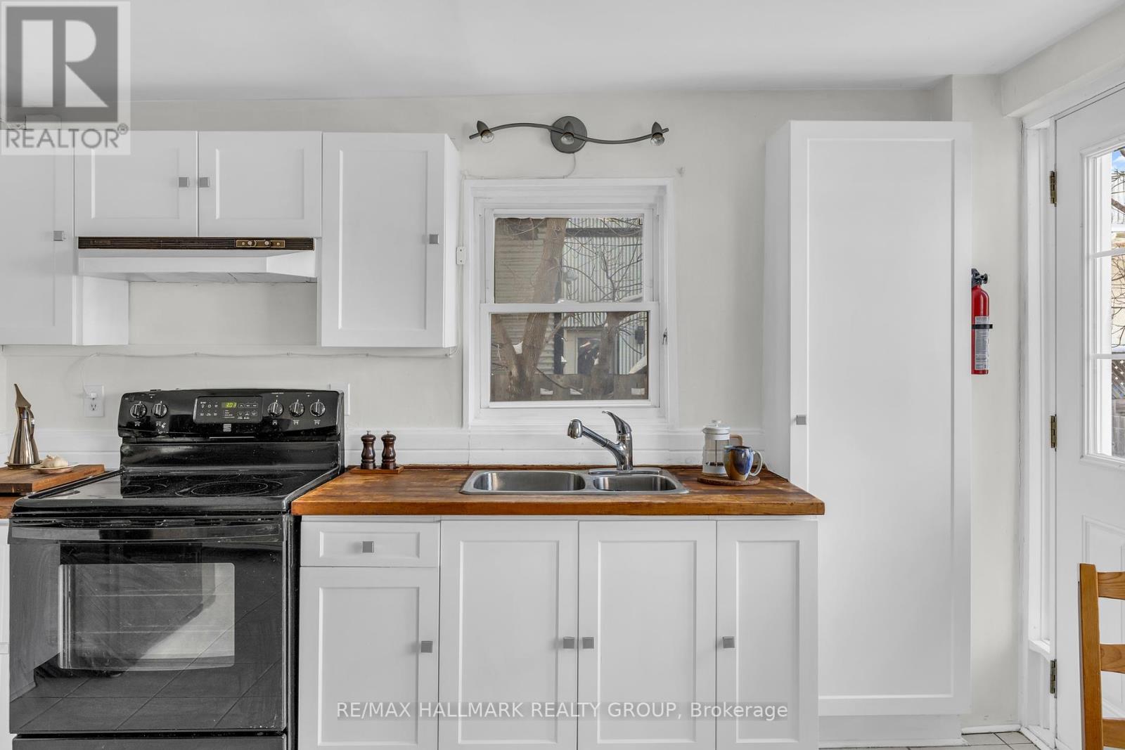 477 Booth Street, Ottawa, Ontario  K1R 7L1 - Photo 16 - X11964890