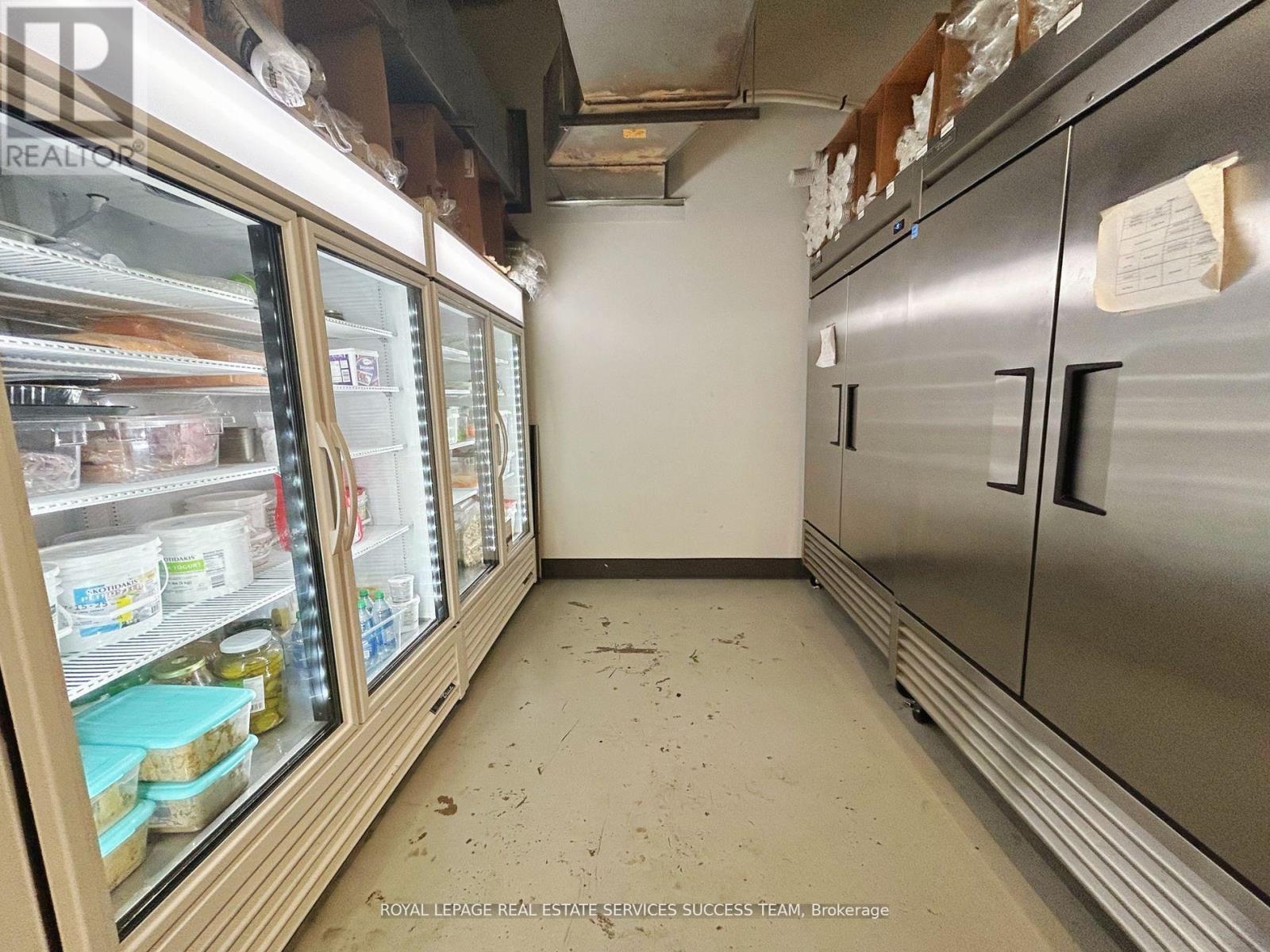 150 - 10 Carlson Court, Toronto (West Humber-Clairville), Ontario  M9W 6L2 - Photo 16 - W11964895