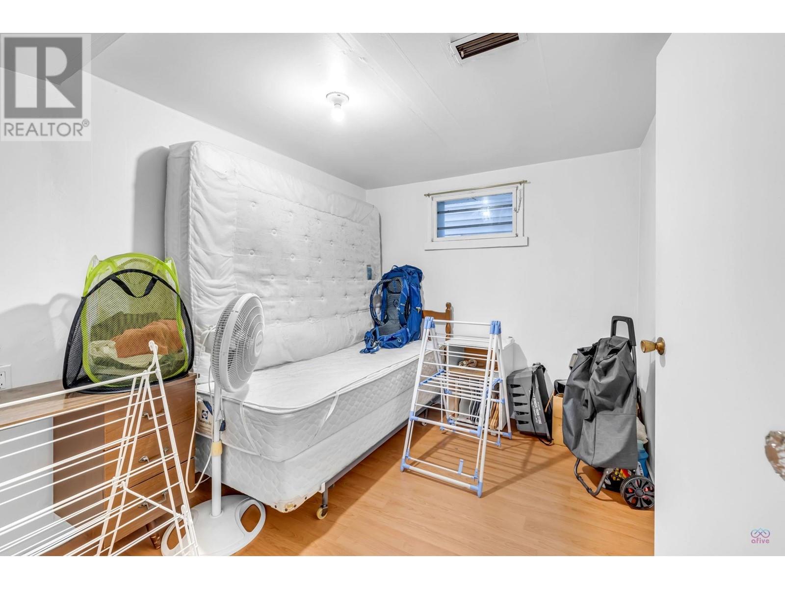 Listing Picture 30 of 37 : 532 UNION STREET, Vancouver / 溫哥華 - 魯藝地產 Yvonne Lu Group - MLS Medallion Club Member