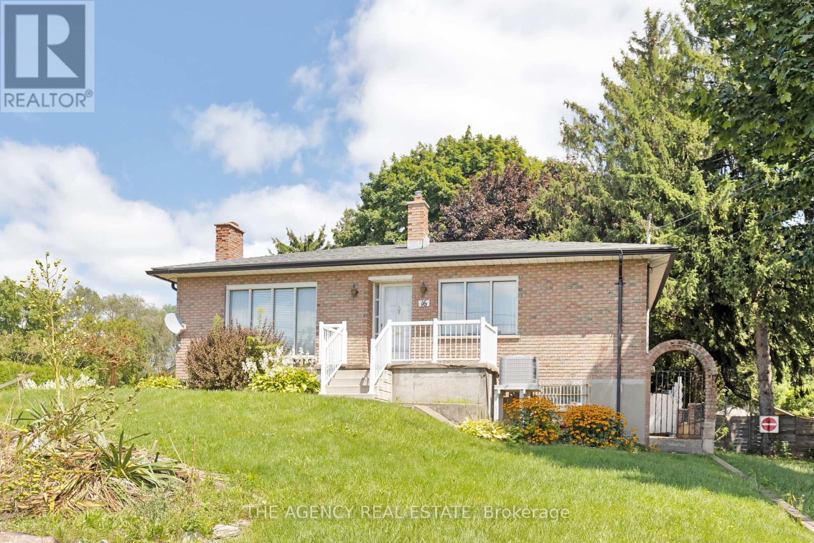 Property at 16 CLARKE ROAD image 3