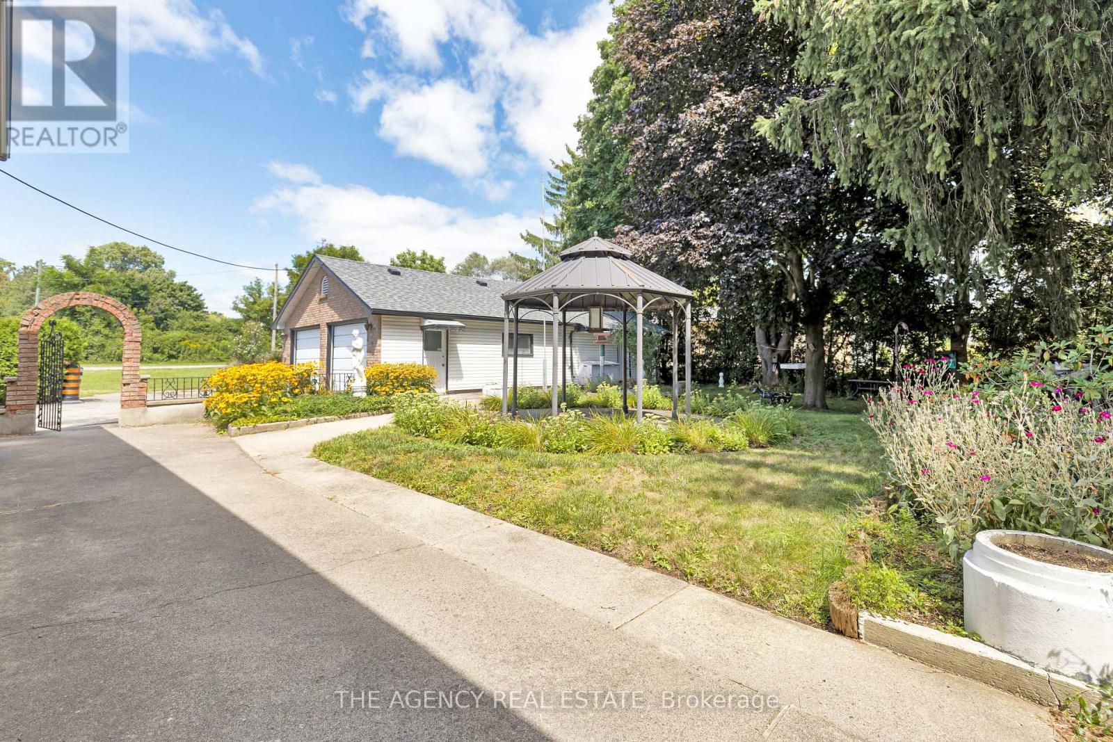 16 Clarke Road, London East, Ontario  N5W 5P8 - Photo 33 - X11965164
