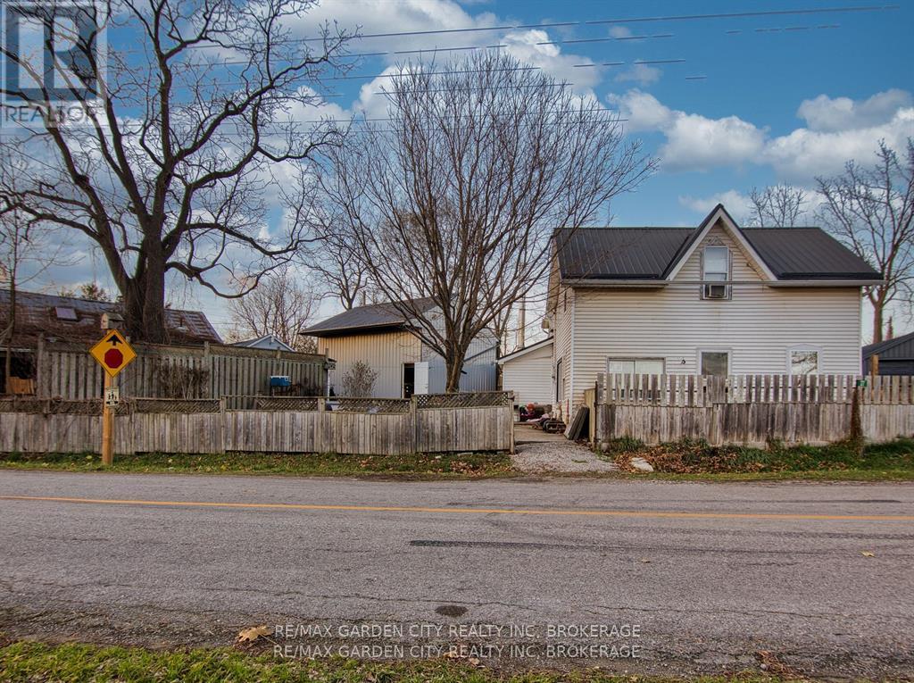 27 Indiana Road W, Haldimand, Ontario  N0A 1H0 - Photo 1 - X11965088