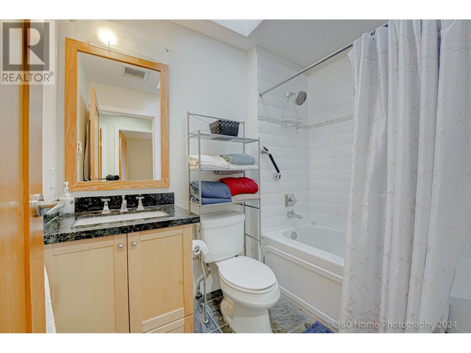 284 Furness Street, New Westminster, British Columbia  V3M 0B4 - Photo 20 - R2964963