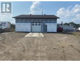 421 Hardisty ST N, Thunder Bay, Ontario