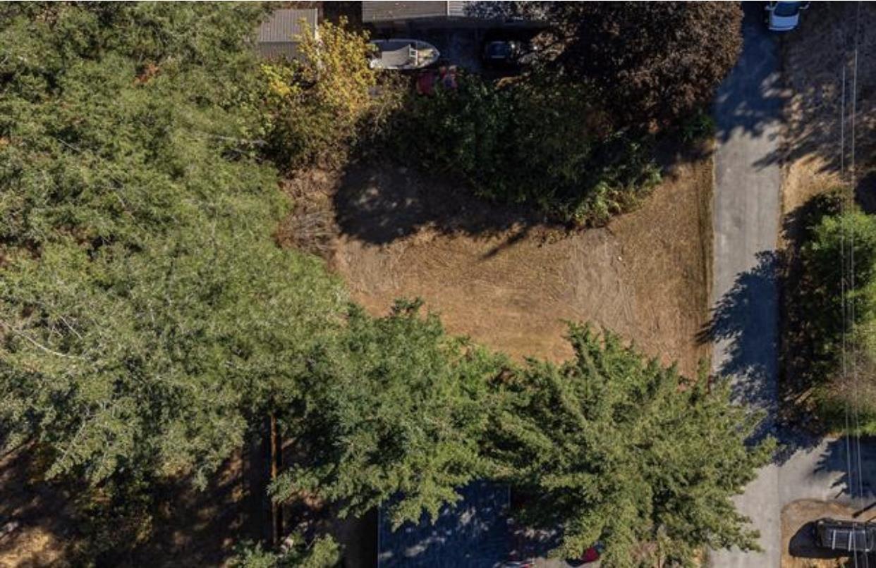 45981 Linzey Road, Cultus Lake East, Cultus Lake, British Columbia V2R 5A8 - Photo 2 - R2964683