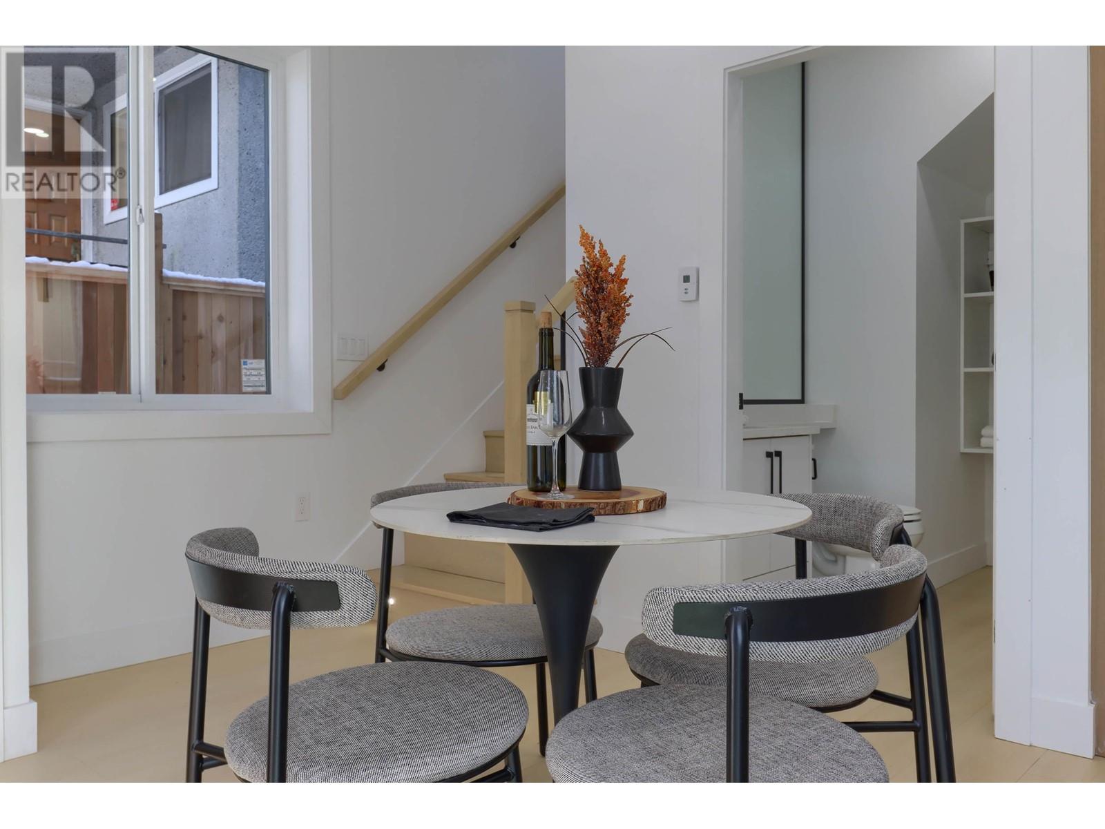 Listing Picture 5 of 26 : 1 4634 ROSS STREET, Vancouver / 溫哥華 - 魯藝地產 Yvonne Lu Group - MLS Medallion Club Member