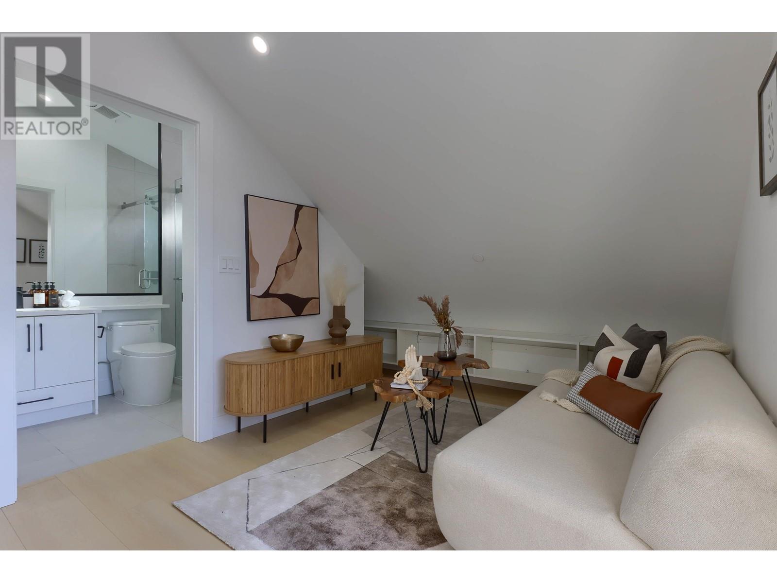 Listing Picture 23 of 26 : 1 4634 ROSS STREET, Vancouver / 溫哥華 - 魯藝地產 Yvonne Lu Group - MLS Medallion Club Member