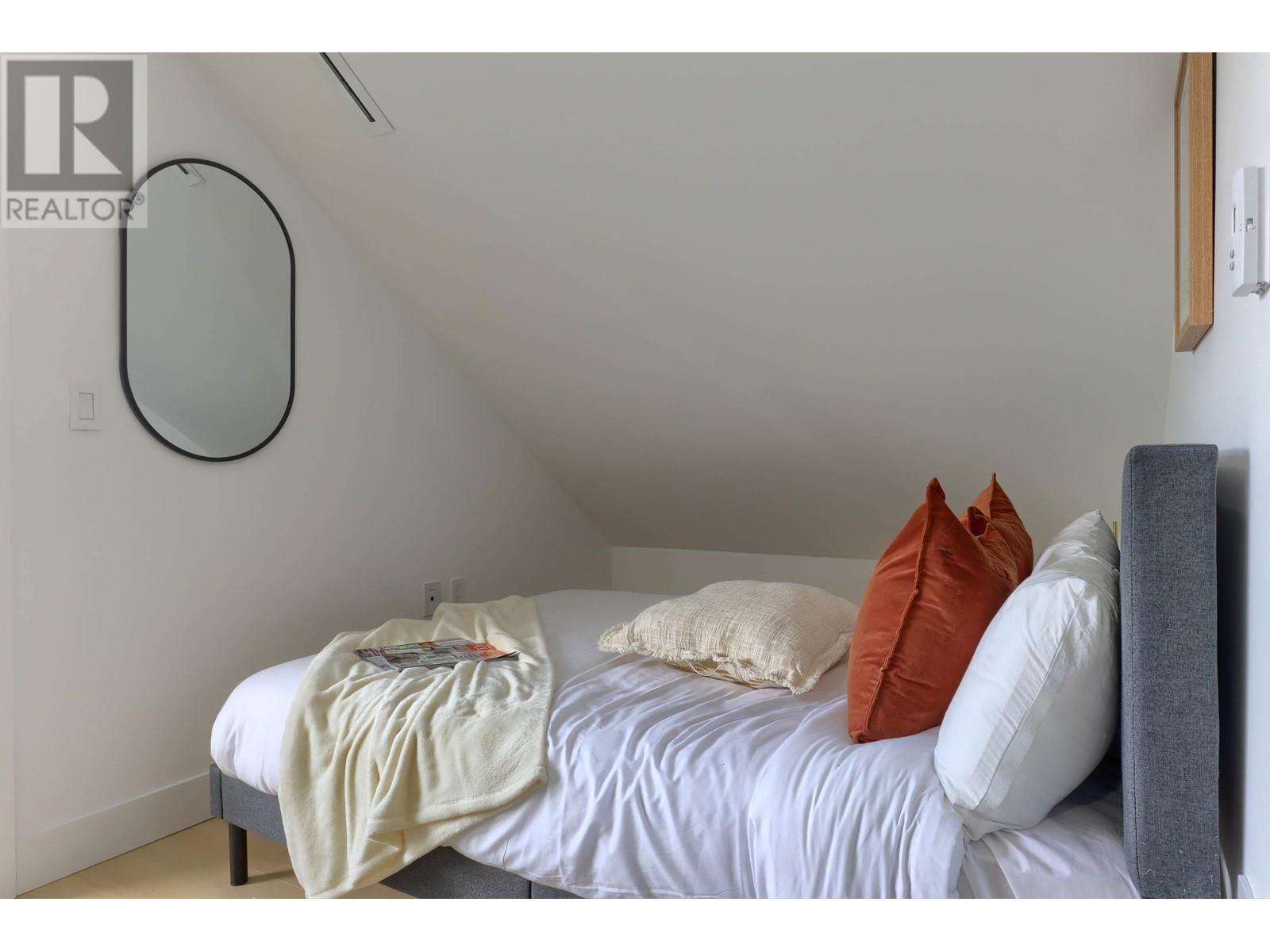 Listing Picture 25 of 26 : 1 4634 ROSS STREET, Vancouver / 溫哥華 - 魯藝地產 Yvonne Lu Group - MLS Medallion Club Member