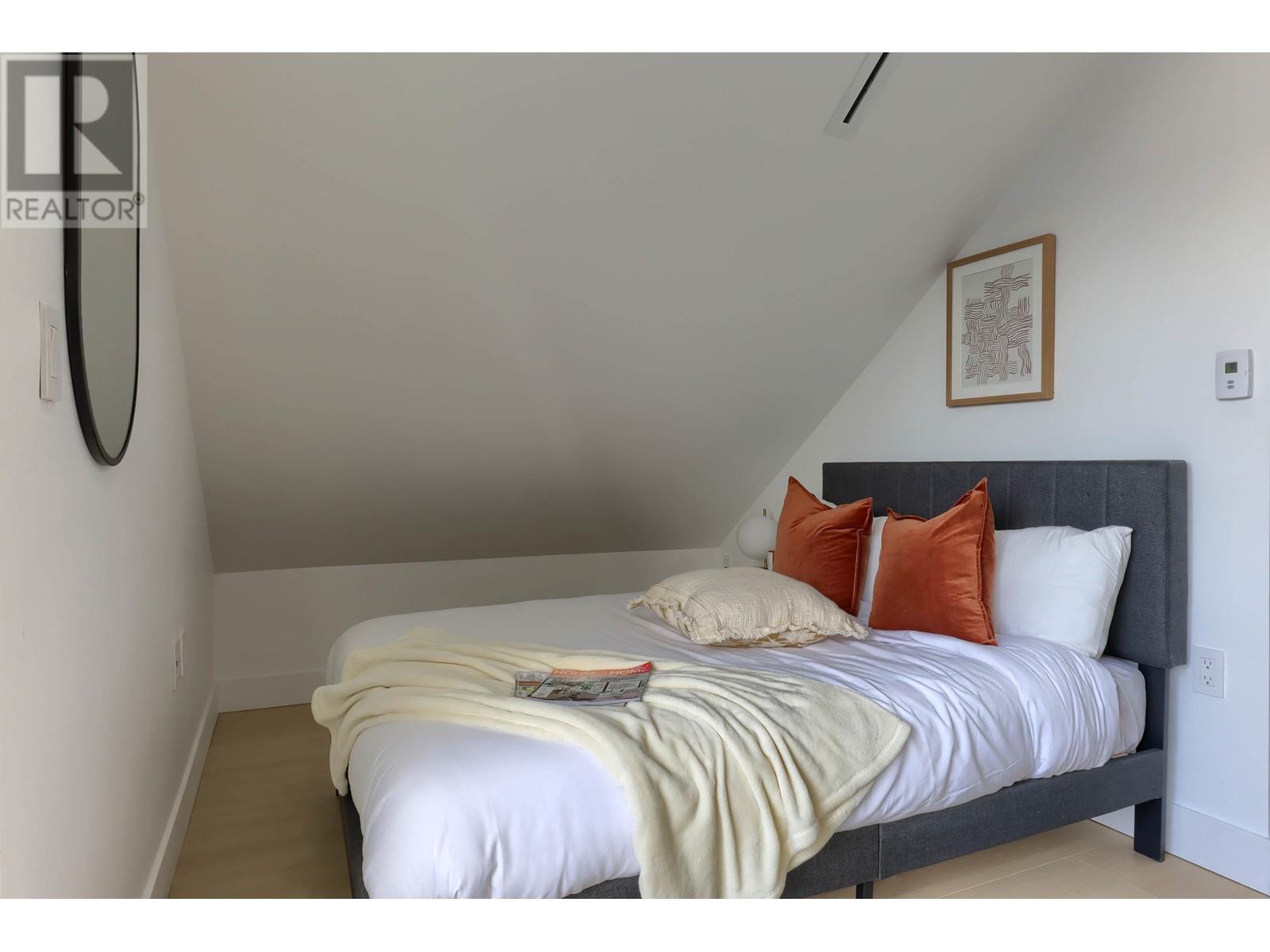 Listing Picture 24 of 26 : 1 4634 ROSS STREET, Vancouver / 溫哥華 - 魯藝地產 Yvonne Lu Group - MLS Medallion Club Member