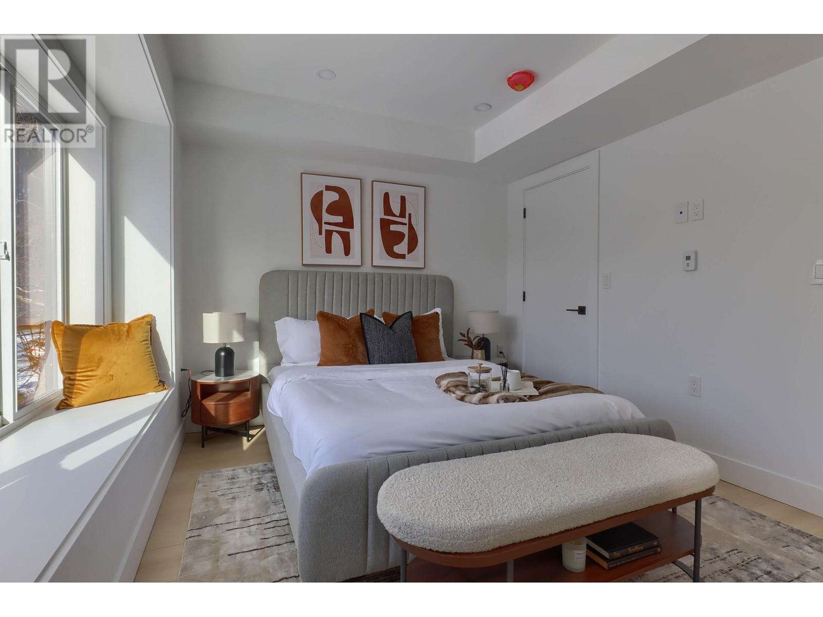 Listing Picture 19 of 26 : 1 4634 ROSS STREET, Vancouver / 溫哥華 - 魯藝地產 Yvonne Lu Group - MLS Medallion Club Member