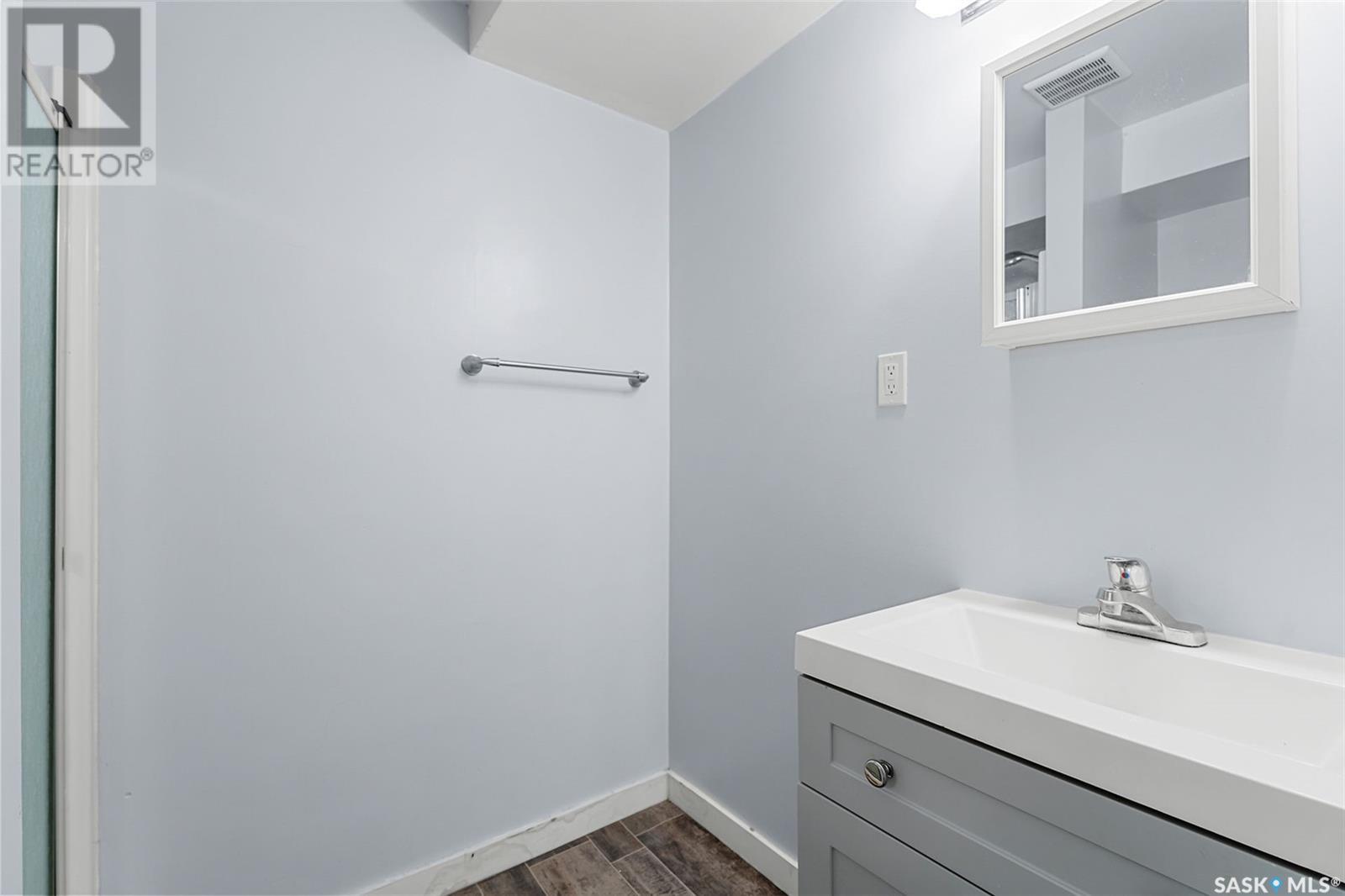 410 - 412 3rd Street E, Delisle, Saskatchewan  S0L 0P0 - Photo 21 - SK992432