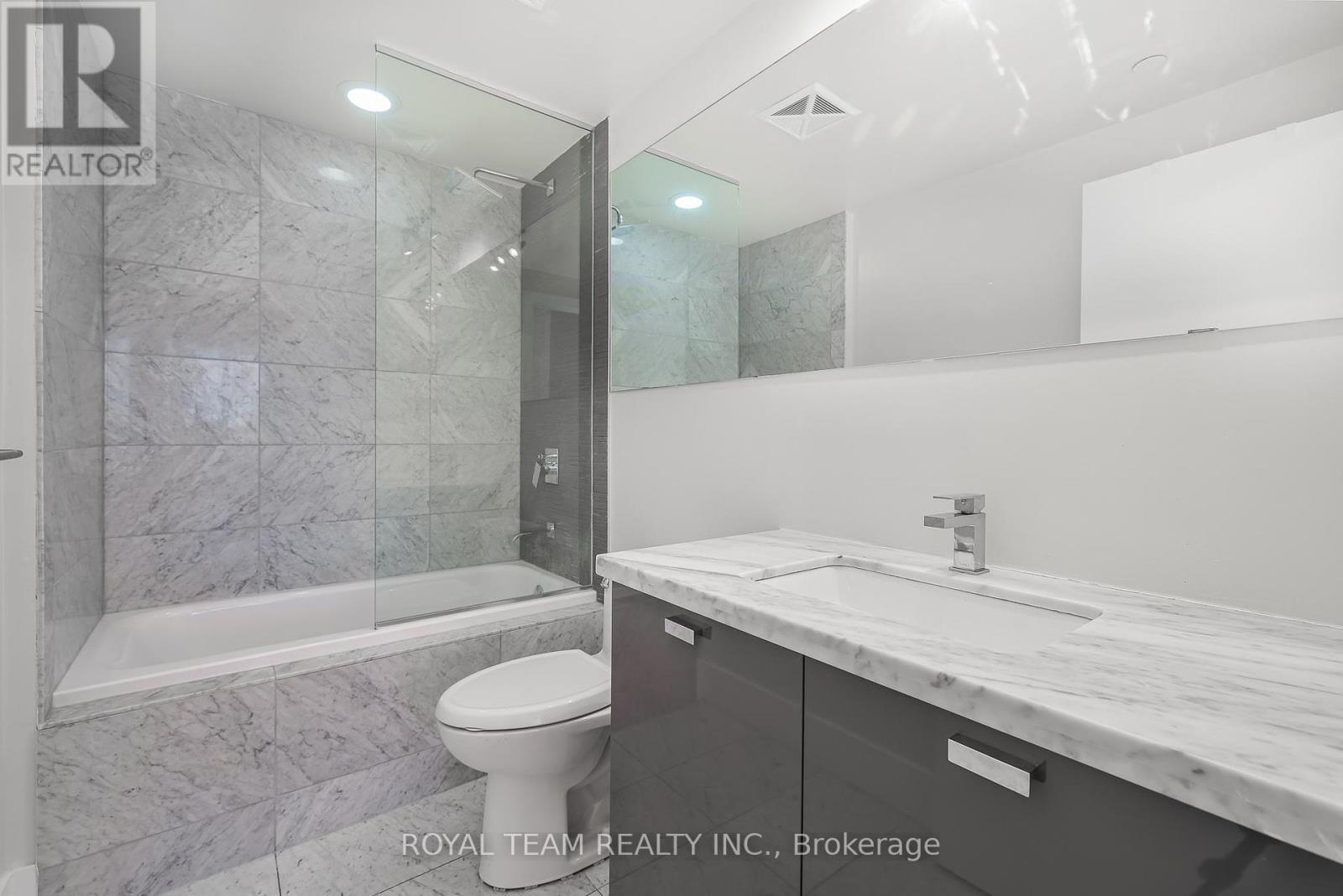 1403 - 32 Davenport Road, Toronto, Ontario  M5R 0B5 - Photo 24 - C11965295