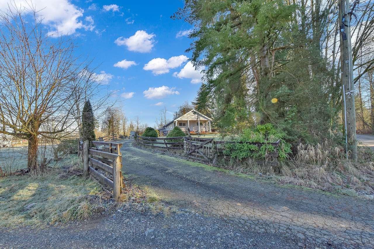 Property at 25887 60 AVENUE image 2