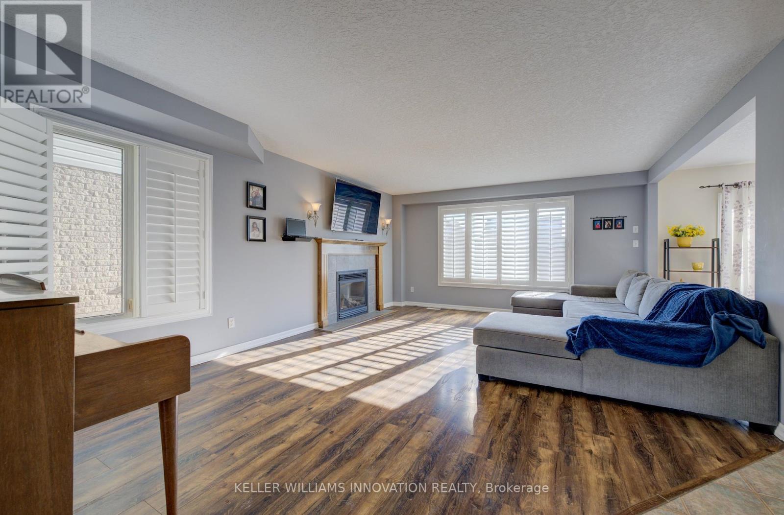 Property at 37 GREY OAK DRIVE image 5