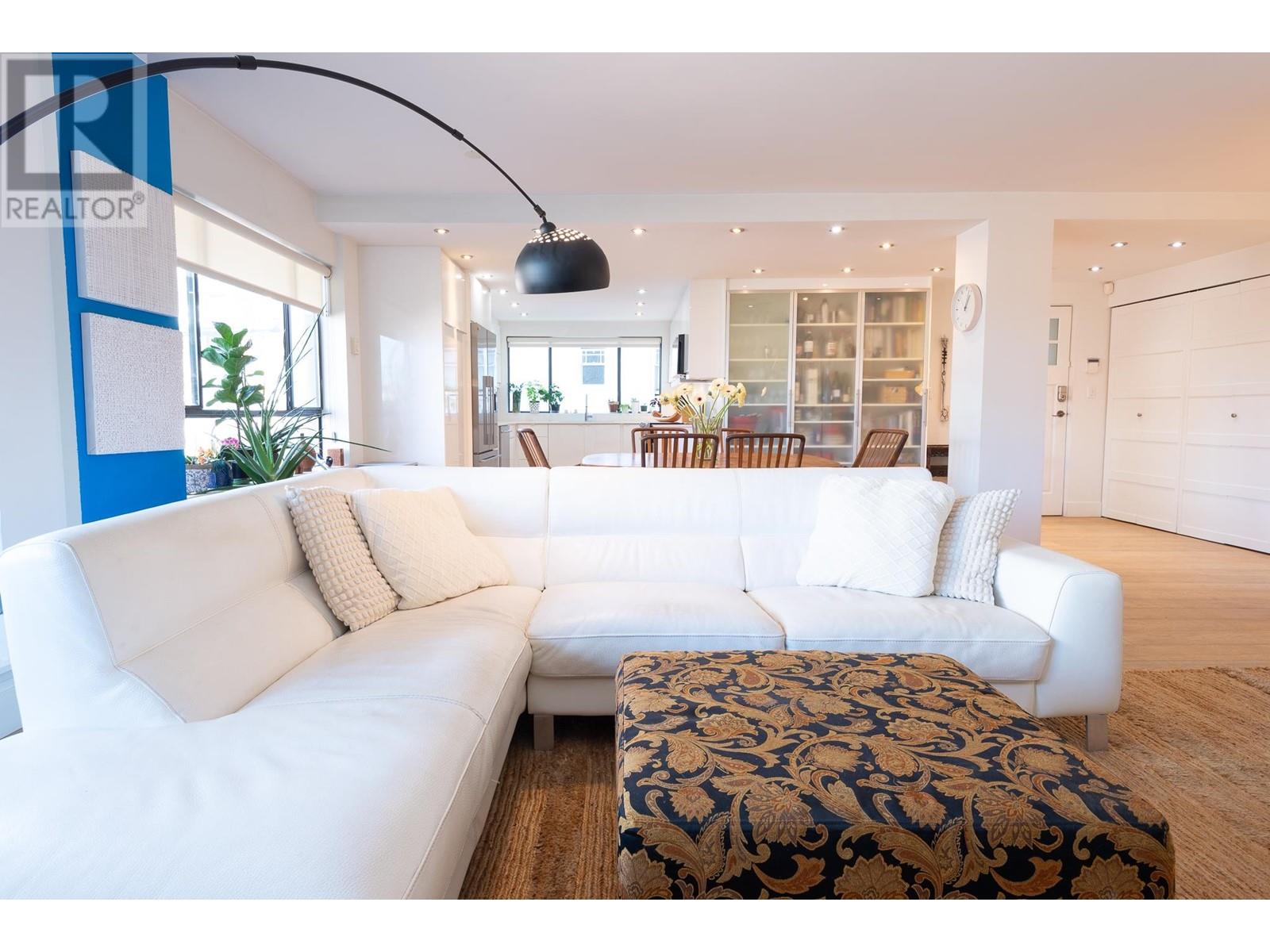 Listing Picture 9 of 38 : 301 1337 W 10TH AVENUE, Vancouver / 溫哥華 - 魯藝地產 Yvonne Lu Group - MLS Medallion Club Member