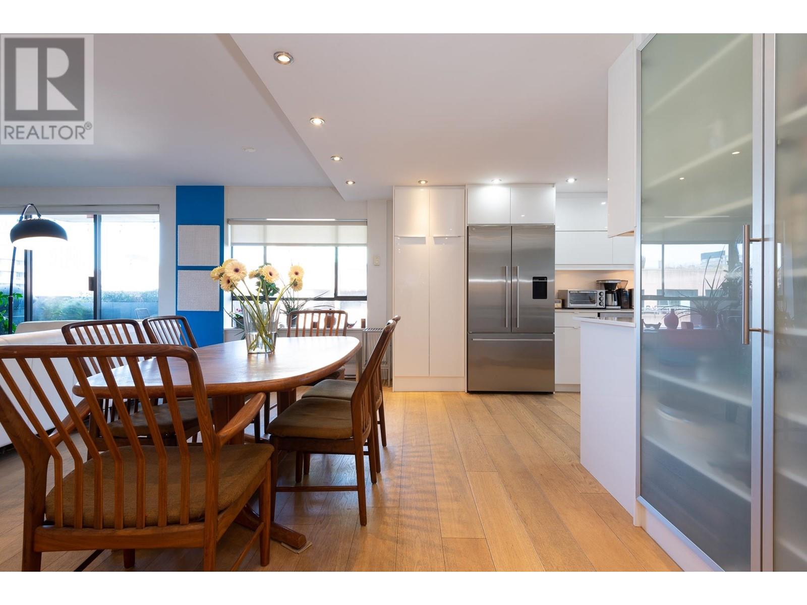 Listing Picture 14 of 38 : 301 1337 W 10TH AVENUE, Vancouver / 溫哥華 - 魯藝地產 Yvonne Lu Group - MLS Medallion Club Member