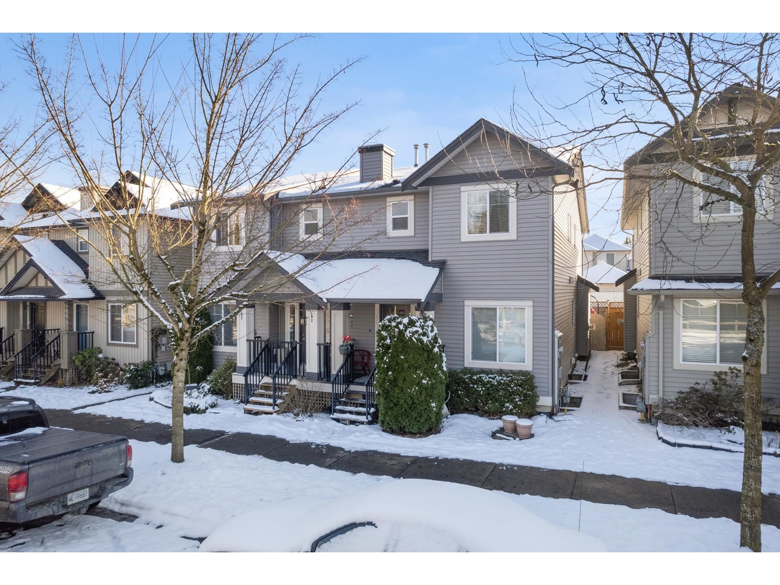 Property at 16616 60TH AVENUE image 1